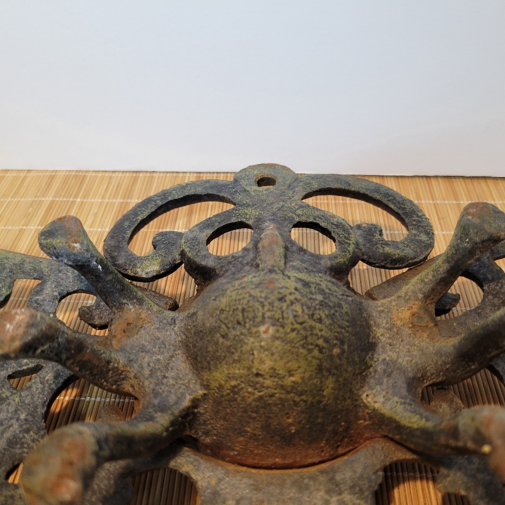 Cast Iron Garden Butterfly Candle Holder Wall Sconce Or Tabletop - Picture 4 of 14
